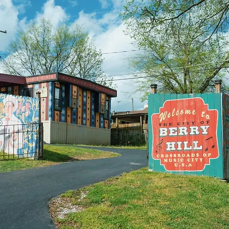 The Iris Motel-3